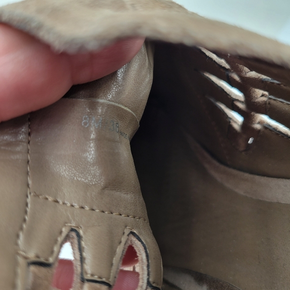 Womans Vince Camuto Peera Brown Suede Ankle Booties Back Zipper S 8 - Picture 12 of 13